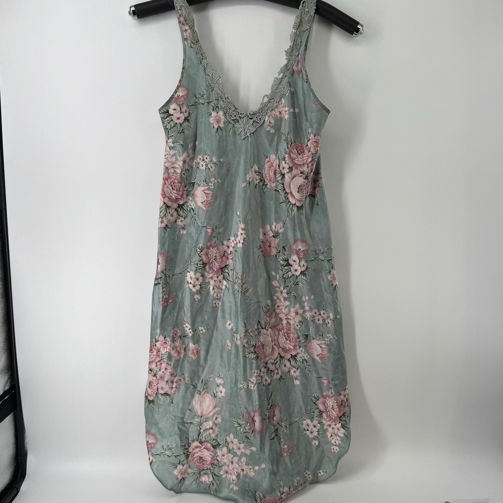 Alexandra Nicole Sage Green Floral Satin Nightgown Lace Trim V-Neck Large USA
